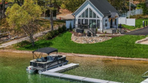 Cottage five on the lake